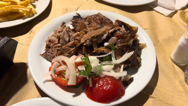 Γύρος Στα Κάρβουνα "Ο Σπύρος"