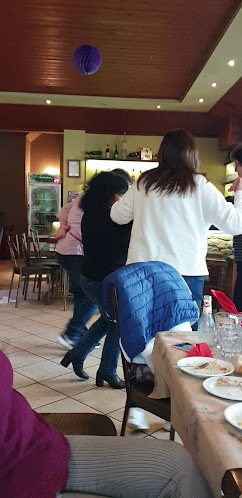 Opinii despre ΠΕΤΡΙΝΟ ΚΑΦΕ-ΜΠΑΡ în Ραψάνη - Γαστρονομία και φιλοξενία