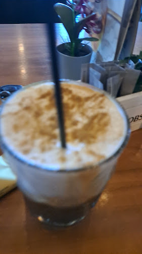 Comentarii opinii despre Treehouse Cafe Περιστέρι