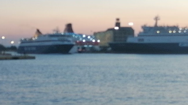 PÉROS - Γαστρονομία και φιλοξενία