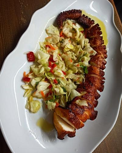 Comentarii opinii despre Αυλή μεζεδοπωλείο ψητοπωλείο