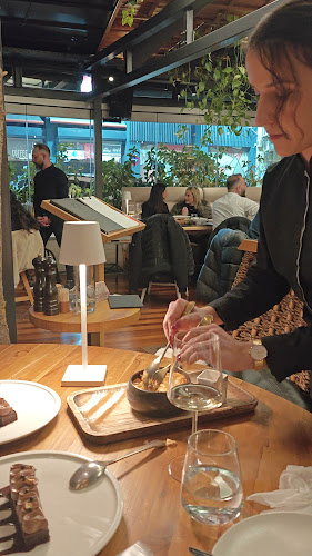 Opinii despre Βρεγμένη Γάτα în Θεσσαλονίκη - Γαστρονομία και φιλοξενία