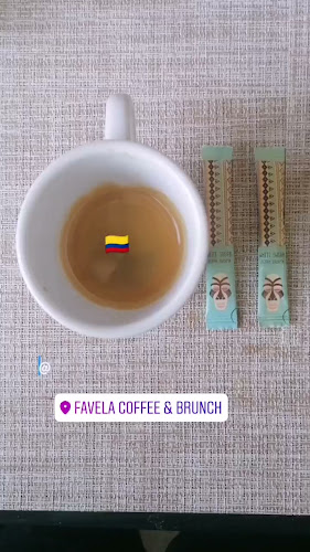 ＦＡＶＥＬＡ ｃｏｆｆｅｅｓｈｏｐ ＆ ｆｏｏｄ - Αμφιλοχία