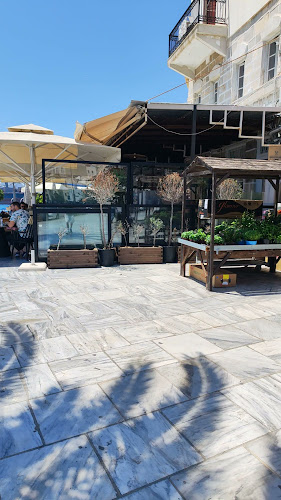 Comentarii opinii despre Poem