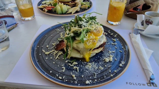 Decimo Coffee & Brunch