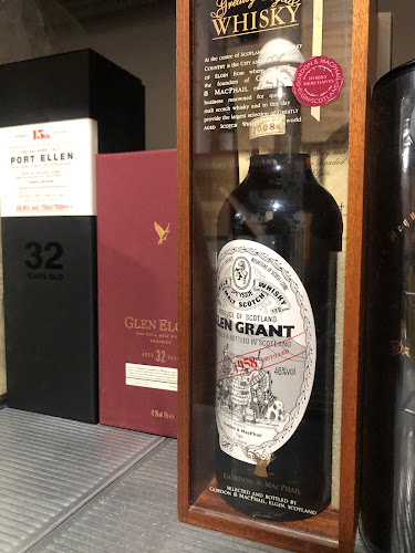 ΚΑΒΑ QAVAR - Γαστρονομία και φιλοξενία