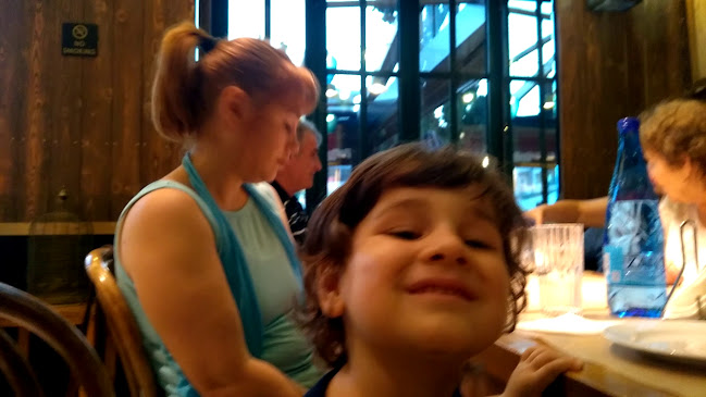 Comentarii opinii despre Η Πόλη