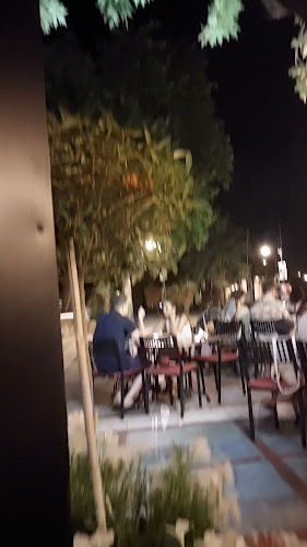 Opinii despre Don Quijote în Ασπροβάλτα - Γαστρονομία και φιλοξενία