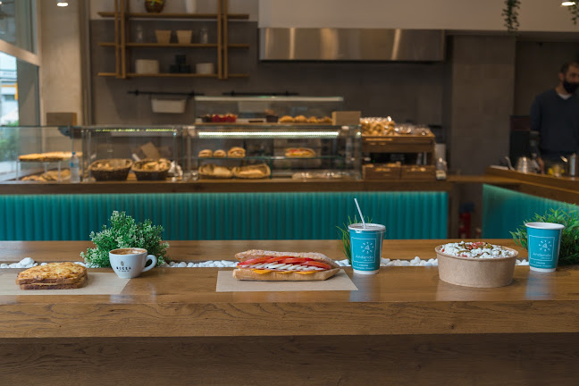 ANDANDO coffee & bites