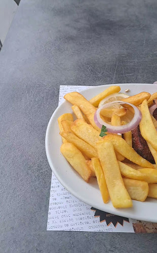 Opinii despre Cocofino Η Νέα Γεύση Στο Κοτόπουλο în Χολαργός - Γαστρονομία και φιλοξενία