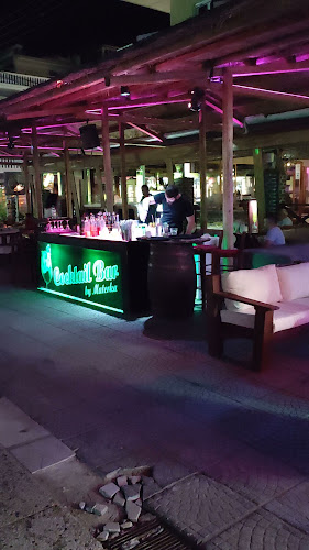 Το Νησάκι - Γαστρονομία και φιλοξενία