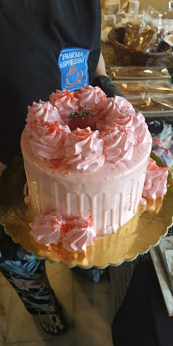 Στην Πόλη - Γαστρονομία και φιλοξενία