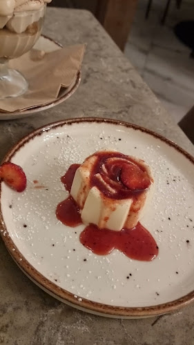 Il Trovatore - Παλαιό Φάληρο