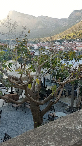 Καφέ-μπαρ "Δίπορτο" - Δικαστικά