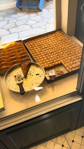 Patisserie Glykisma - Γαστρονομία και φιλοξενία
