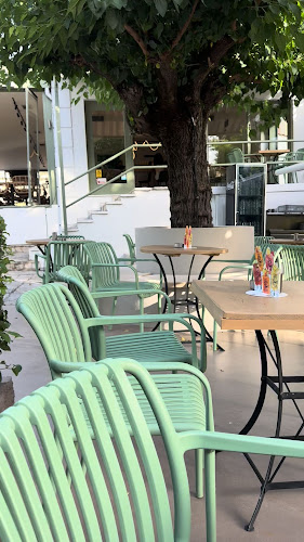 Opinii despre Καφέ Πάρκο în Πάτρα - Γαστρονομία και φιλοξενία