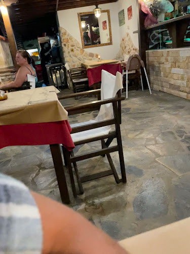 Opinii despre Sunrise Taverna & Bar în Τρούλος - Γαστρονομία και φιλοξενία