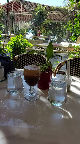 Opinii despre Belle Amie în Πειραιάς - Γαστρονομία και φιλοξενία