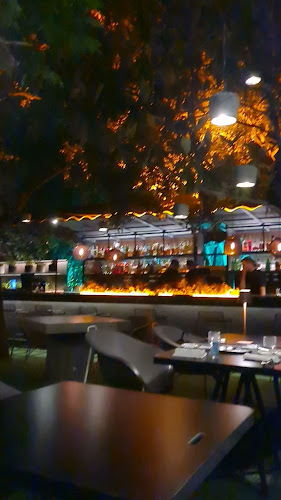 Opinii despre Fuga restaurant & Bar în Αθήνα - Γαστρονομία και φιλοξενία