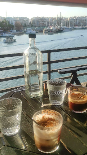 Πλ. Αλεξάνδρας 5, Πειραιάς 185 34