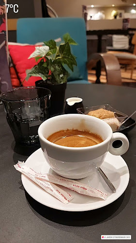 Opinii despre Le Jardin Extraordinaire Café în Θεσσαλονίκη - Γαστρονομία και φιλοξενία