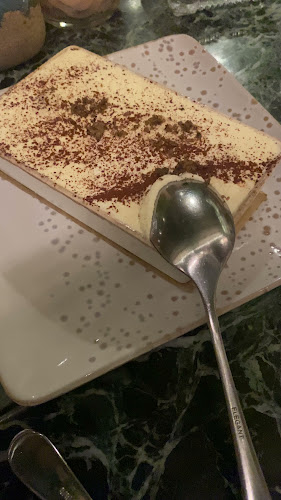 Σκουφά 42, Αθήνα 106 72