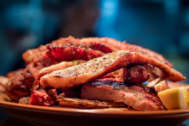 Μεζεδοπωλείο Αρχοντικόν Αρτέμιδα - Γαστρονομία και φιλοξενία