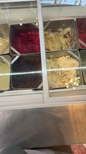 Comentarii opinii despre Ζαχαροπλαστείο Εκλεκτή