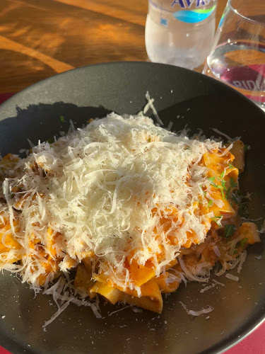 Opinii despre La Pasteria în 'Αγιος Δημήτριος - Γαστρονομία και φιλοξενία