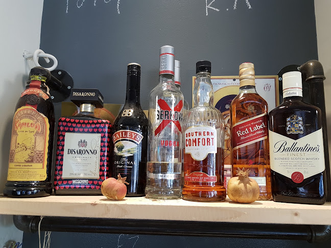 Comentarii opinii despre PURE House