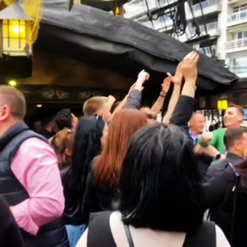 Opinii despre ARABELLA – Historic Pirate Ship Built in 1935 (WWII Survivor) în Θεσσαλονίκη - Γαστρονομία και φιλοξενία