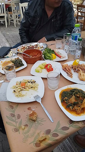 Opinii despre Square Coffee Bar în Φάρσαλα - Γαστρονομία και φιλοξενία