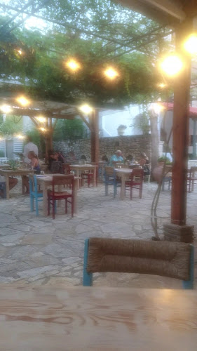 Ostria - Γαστρονομία και φιλοξενία