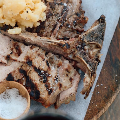 Σχίνος Μπιστρό