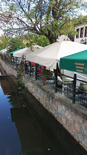 Rivo All Day Cafe Bar - Γαστρονομία και φιλοξενία