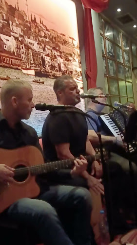 Παντοπωλείον Πολίτικη Κουζίνα - Πάτρα