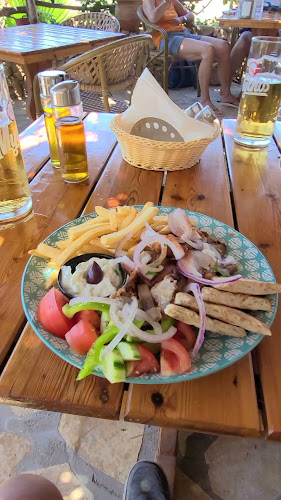 Opinii despre aplo beach bar cafe în Μαστιχάρι - Γαστρονομία και φιλοξενία