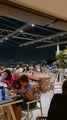 Opinii despre Thea Terrace Bar în Αθήνα - Γαστρονομία και φιλοξενία