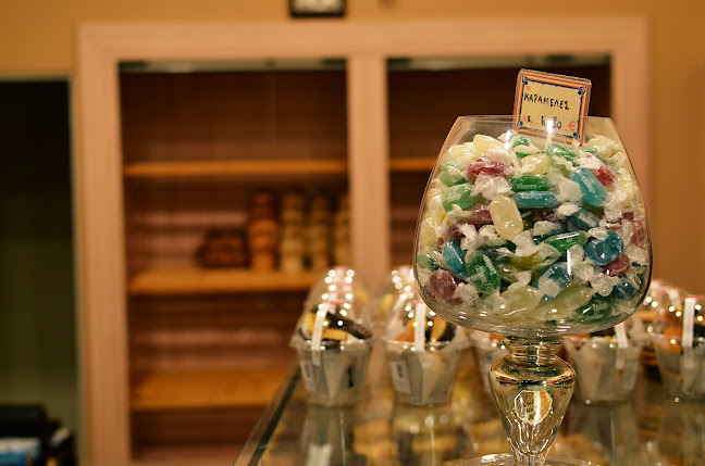 Comentarii opinii despre Artissimo Πρατήριο Άρτου Αρφαρά, Παραδοσιακά Προϊόντα / Γλυκά