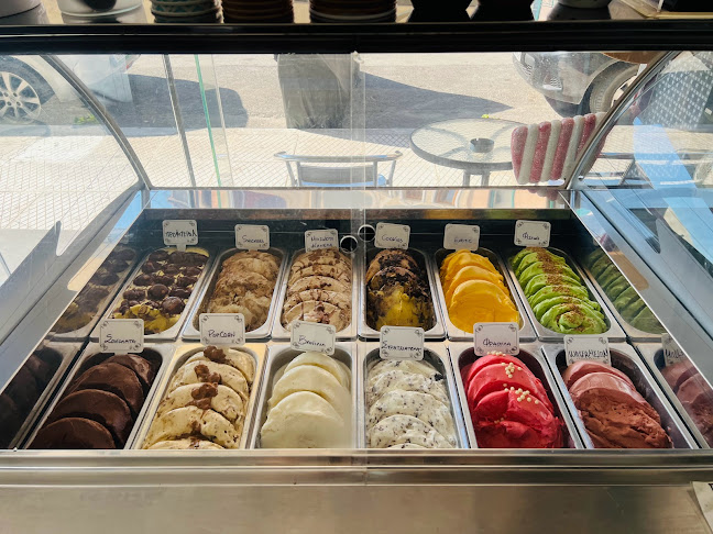 Afroditi Boutique Sweet ΖΑΧΑΡΟΠΛΑΣΤΕΙΟ ΑΦΡΟΔΙΤΗ ΓΕΩΡΓΟΠΟΥΛΟΥ - Γύθειο