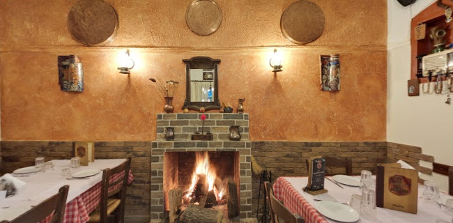 ΡΕΜΟΥΤΣΙΚΟ ΤΑΒΕΡΝΑ