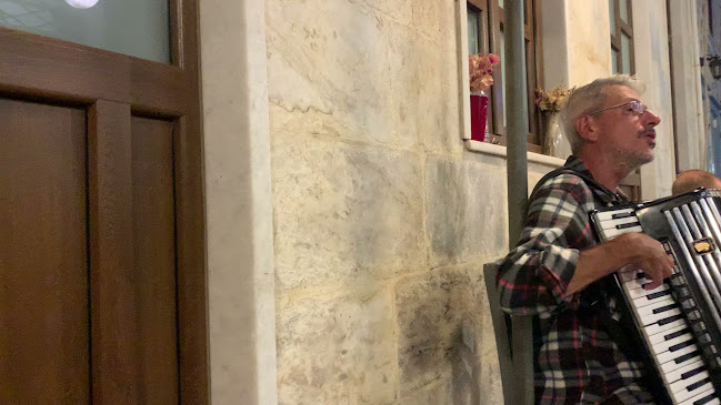 Το Μικράκι - Γαστρονομία και φιλοξενία