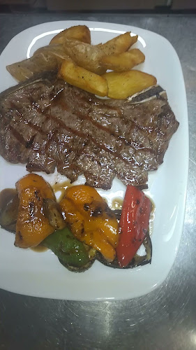 Opinii despre Amfithea Roof Garden Restaurant Bar în Chania - Γαστρονομία και φιλοξενία