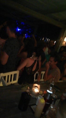 Comentarii opinii despre Cheers Beach Bar