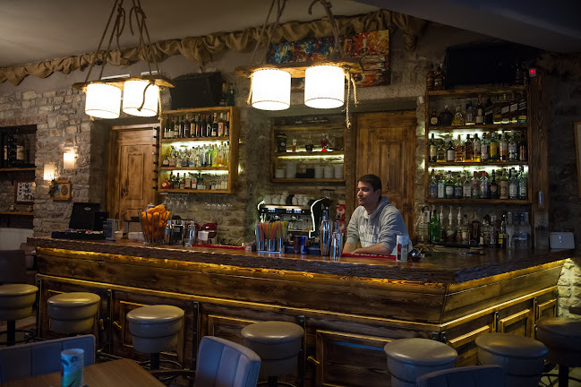 Mazei-Cafe - Γαστρονομία και φιλοξενία