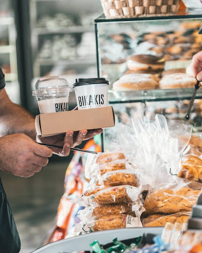 BIKAKIS Bakery-Cafe-Street Food - Ρέθυμνο