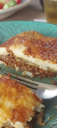 Hairi - Γαστρονομία και φιλοξενία