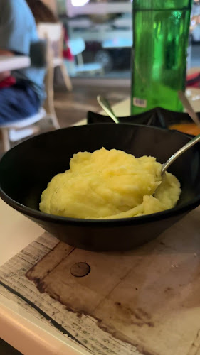 Αυστραλίας 165, Ρόδος 851 00