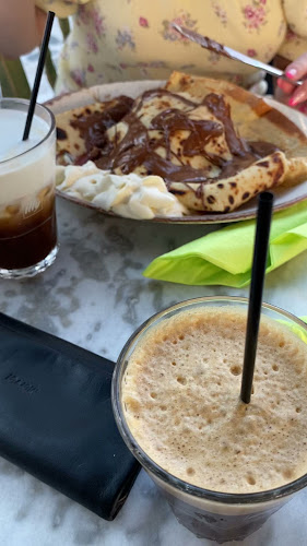 Cafe Symposium Paros - Γαστρονομία και φιλοξενία