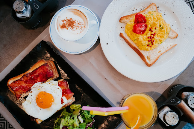 Μακρυγιάννη 21, Αθήνα 117 42